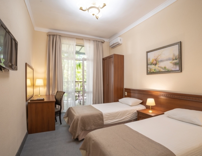 1 категория 2-местный 1-комнатный 1 этаж (П1К2м1к1) - Клинический санаторий «Металлург» Сочи